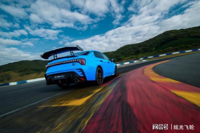 均价碾压合资全靠这三重价值护城河开元棋牌试玩领克藏着高阶密码！